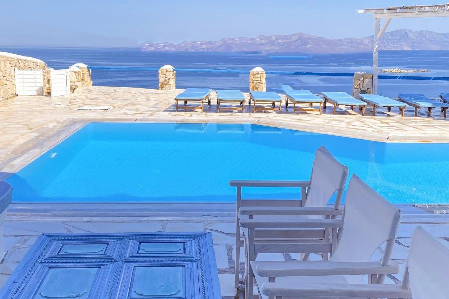 Harmony Suite IV – 3 Bedroom Premium Sea View Apartment with Pool in Mykonos