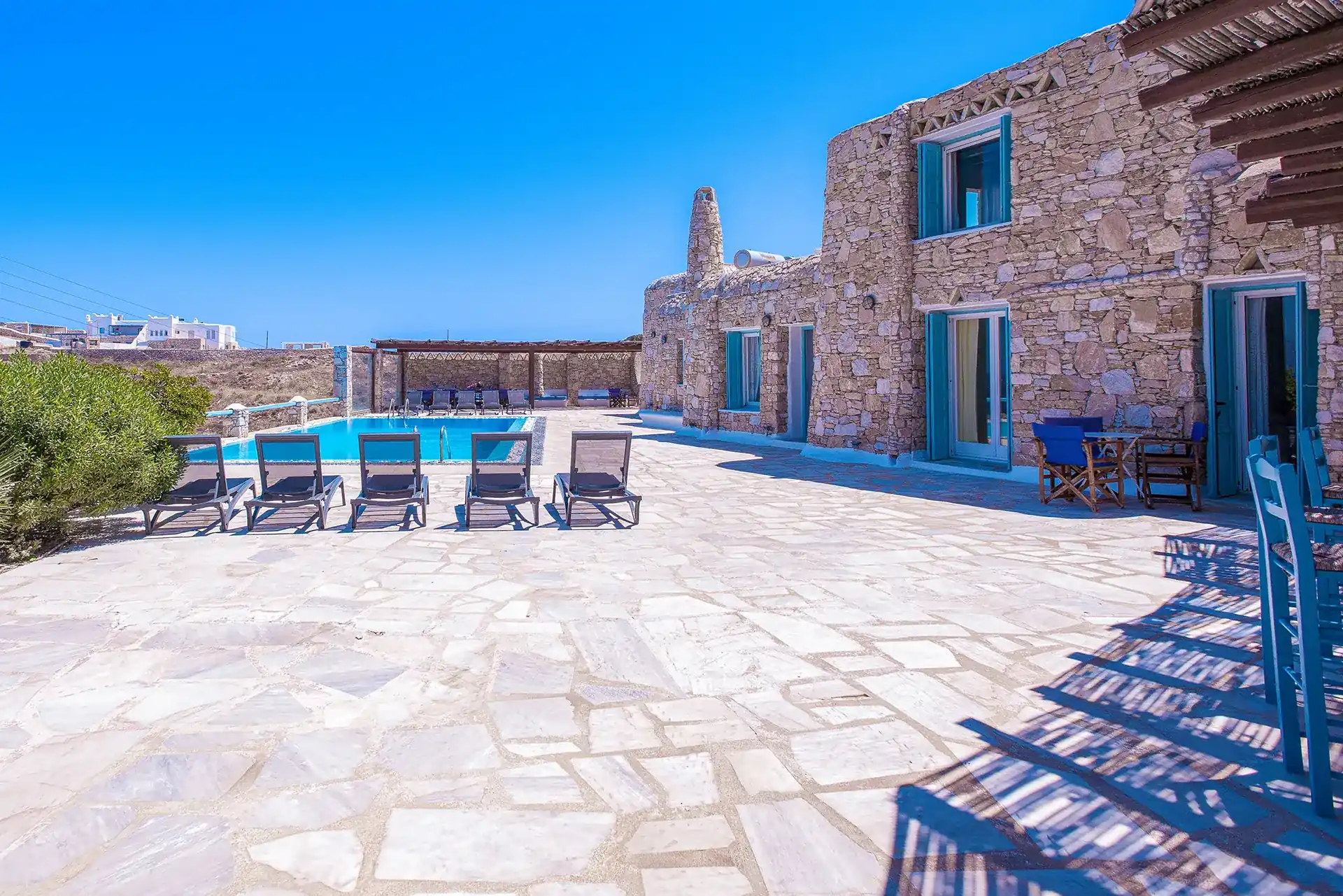 Villa Boufla – Superior Holiday Home with Sea View